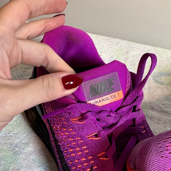 Nike lunarglide 7 Vibrant Purple and Black Running Shoes - Picture 3 of 9